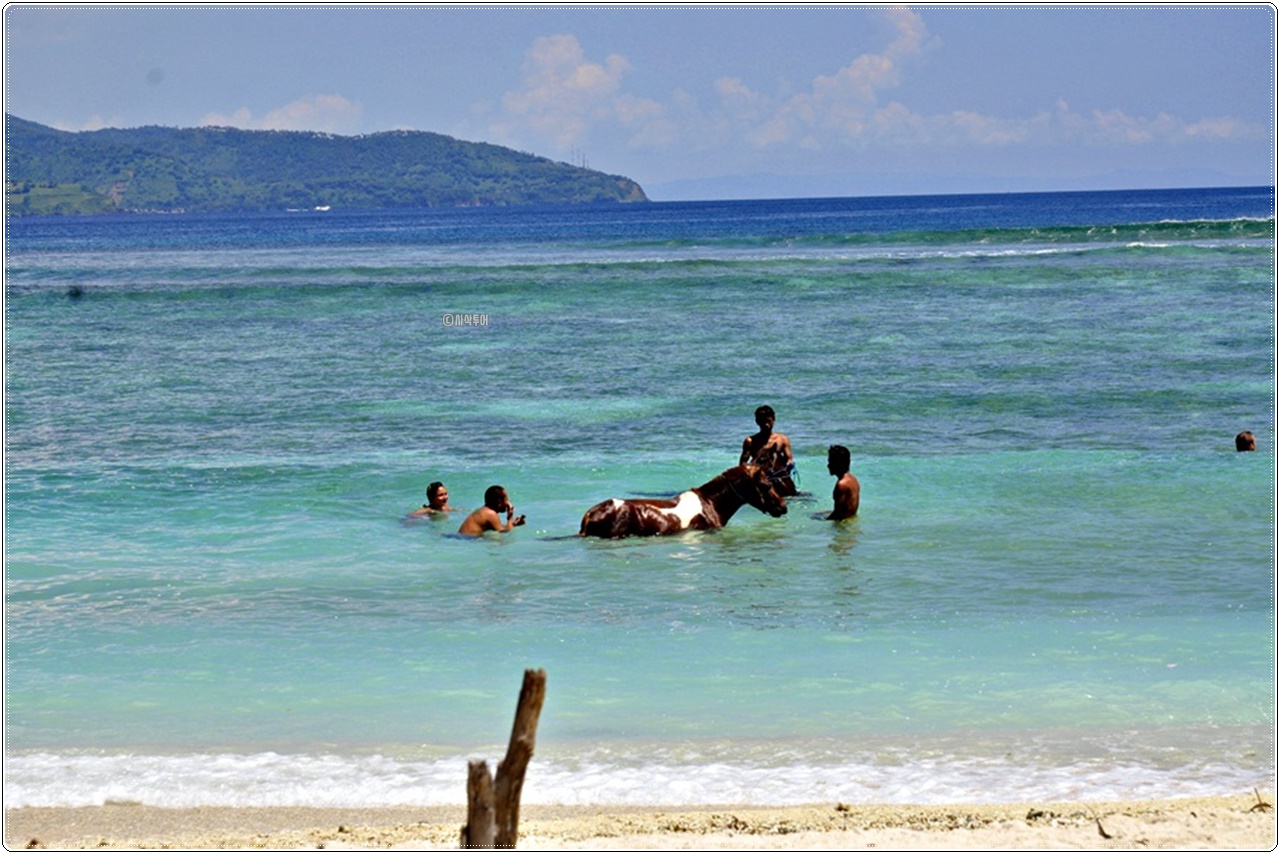 Gili Trawangan — island, landscape and visitor photographs 29