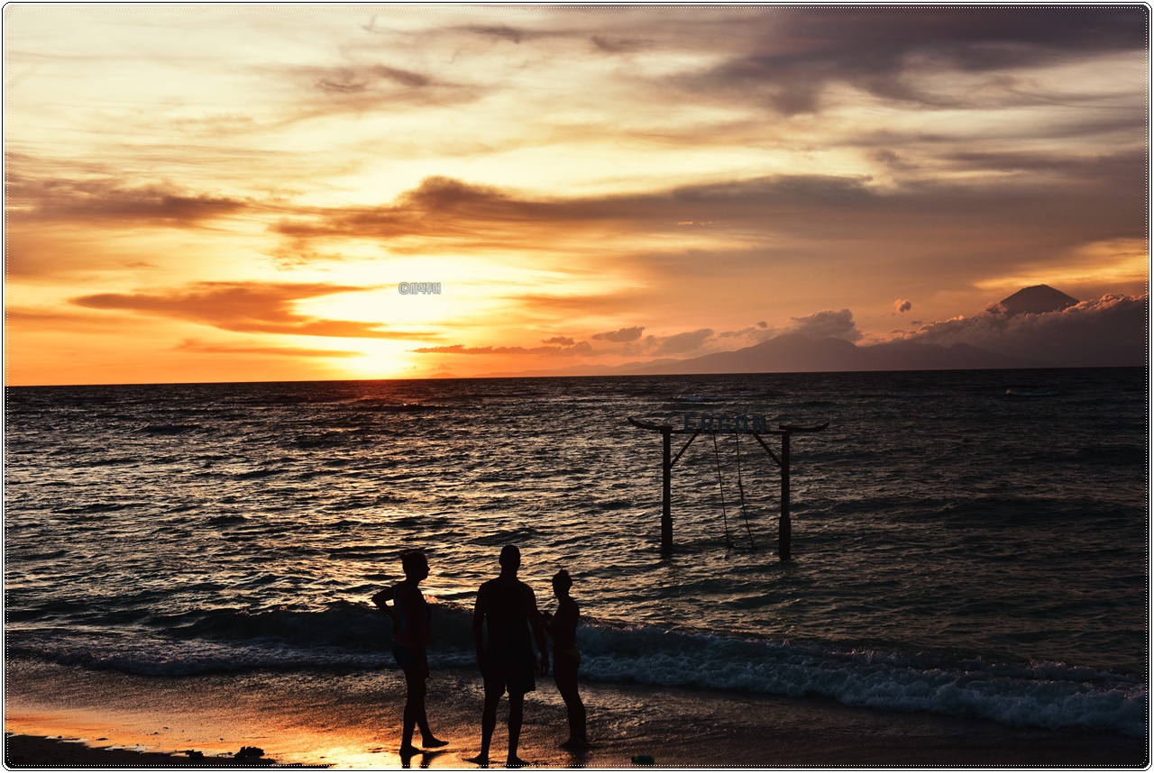 Gili Trawangan — island, landscape and visitor photographs 43