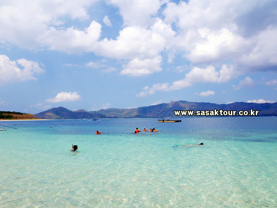 Gili Nanggu, Sudak, Tangkong & Kedis — island, landscape and visitor photographs 11
