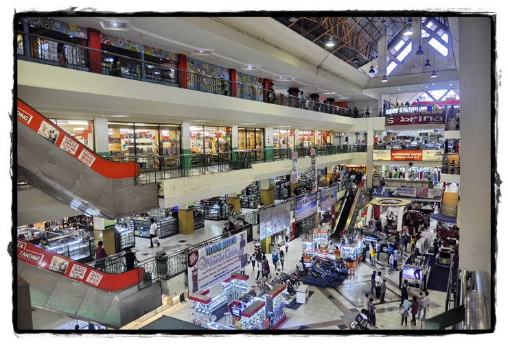 Mataram Mall — Original Shopping Guide — original shopping photographs 2