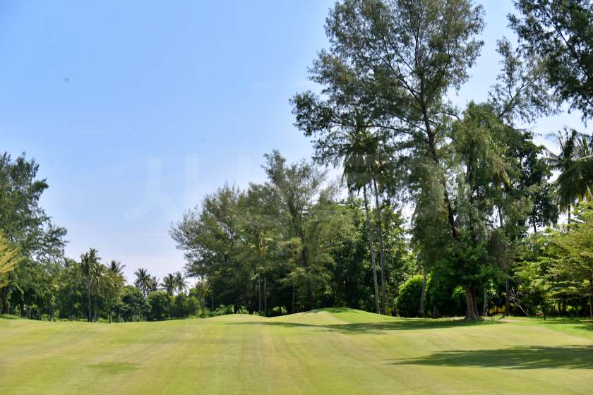Lombok Golf Kosaido — Sire Beach — course and clubhouse photographs 17