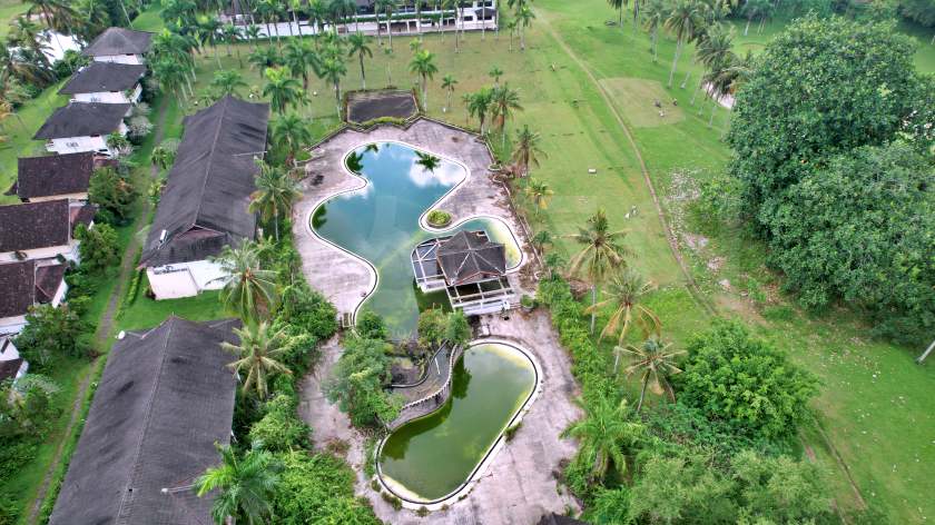 GEC Rinjani Golf & Resort — course and clubhouse photographs 3