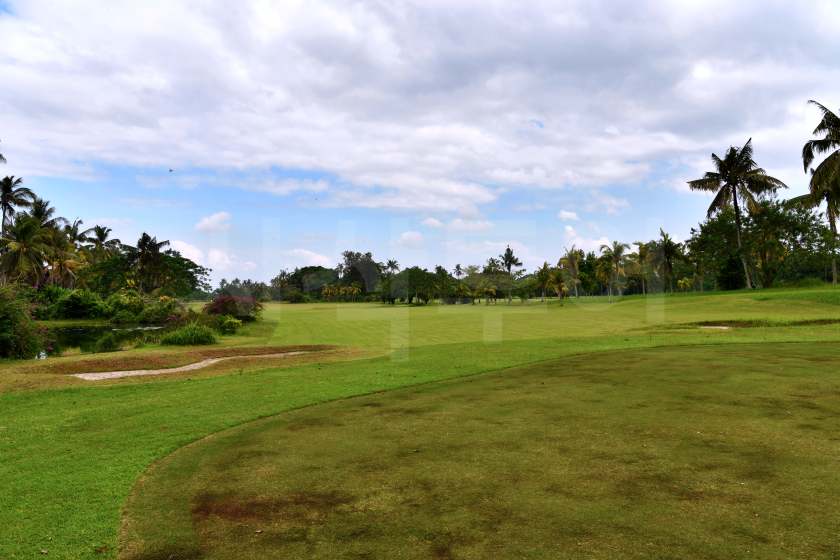 GEC Rinjani Golf & Resort — course and clubhouse photographs 8