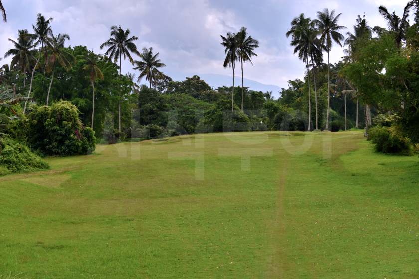 GEC Rinjani Golf & Resort — course and clubhouse photographs 13