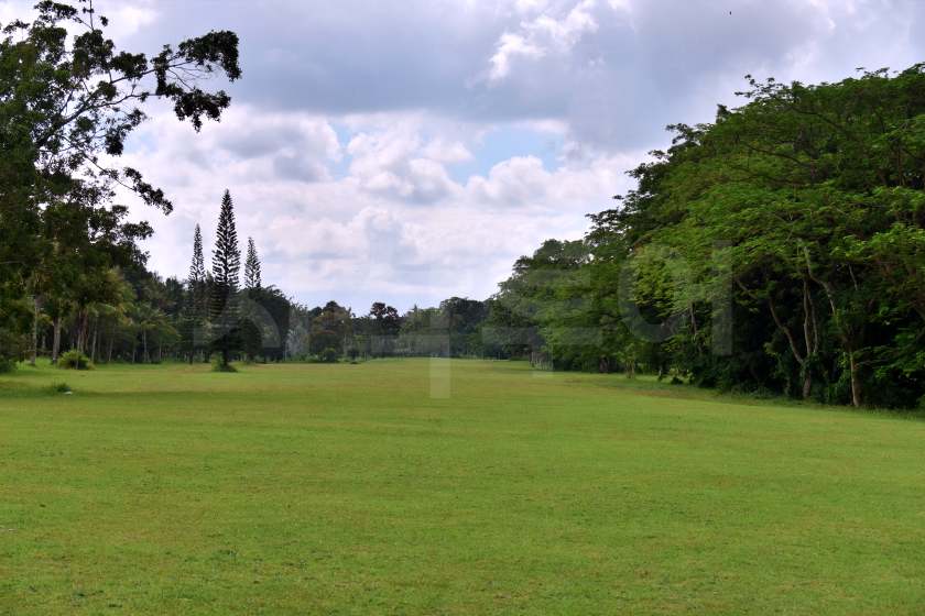 GEC Rinjani Golf & Resort — course and clubhouse photographs 15