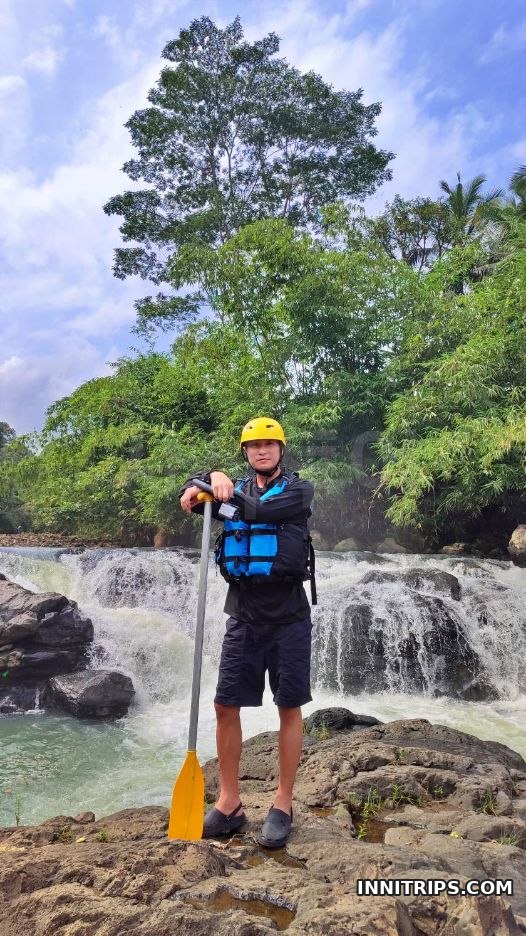 Pre-rafting photo stop · rafting photo 14