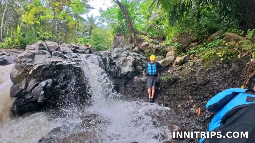 Walk around the waterfall · rafting photo 21