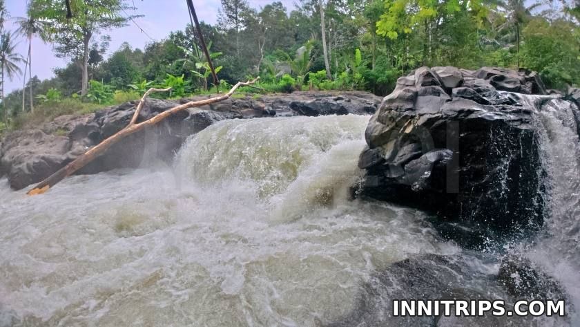 Walk around the waterfall · rafting photo 24