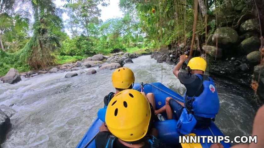 Continue downriver · rafting photo 26