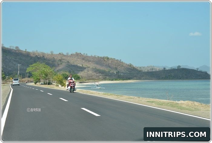 Hotel pickup and scenic Sekotong drive · secret islands photo 1