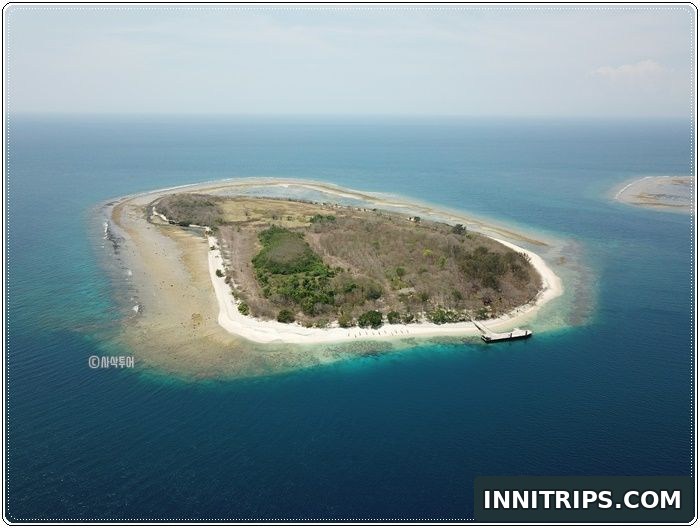 Hotel pickup and scenic Sekotong drive · secret islands photo 3