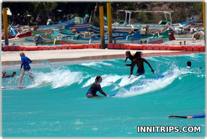 Guided surf practice in the sea · Lombok surf lesson photo 16
