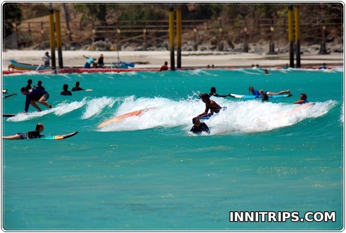 Guided surf practice in the sea · Lombok surf lesson photo 19