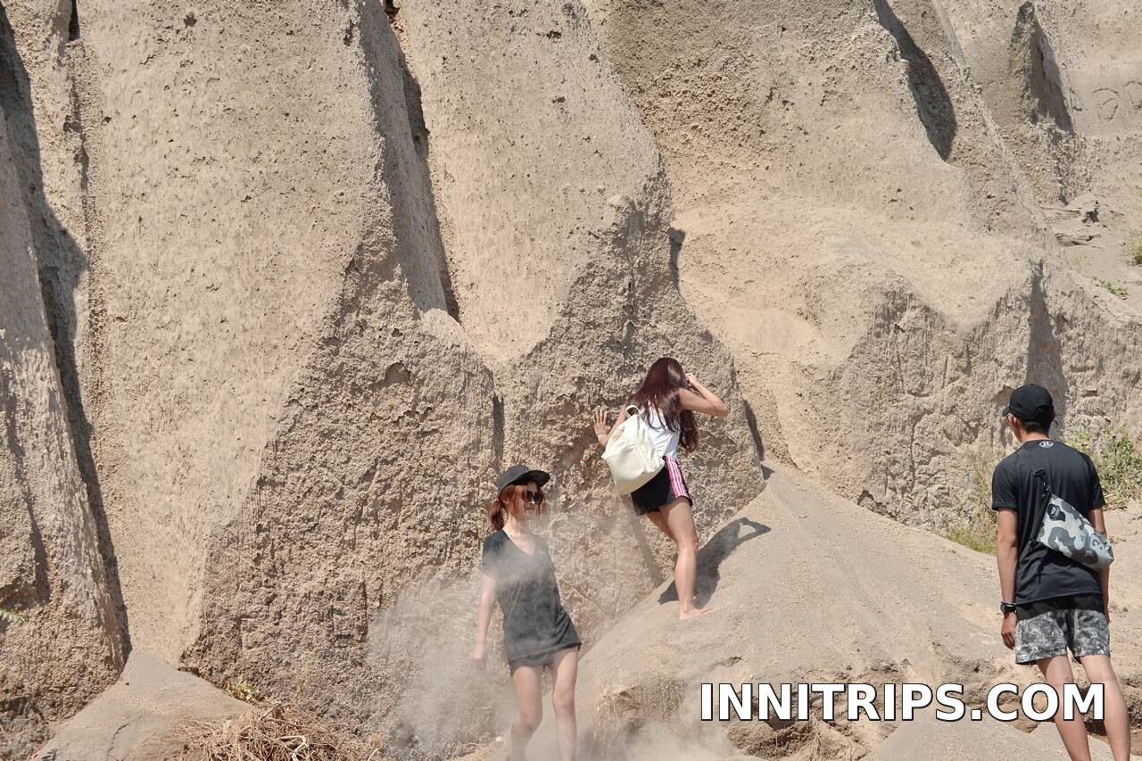 Hotel pickup and Pantai Tebing · North Lombok waterfall tour photo 6