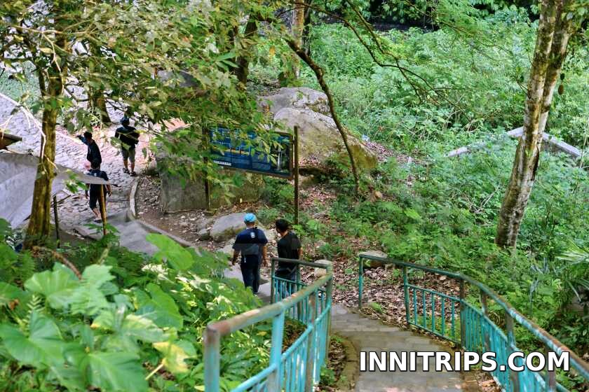 A gentle walk to Sendang Gile · North Lombok waterfall tour photo 15