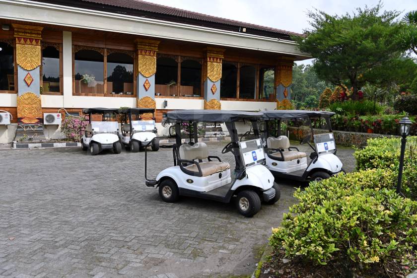Merapi Golf Yogyakarta — original course and clubhouse photograph 11