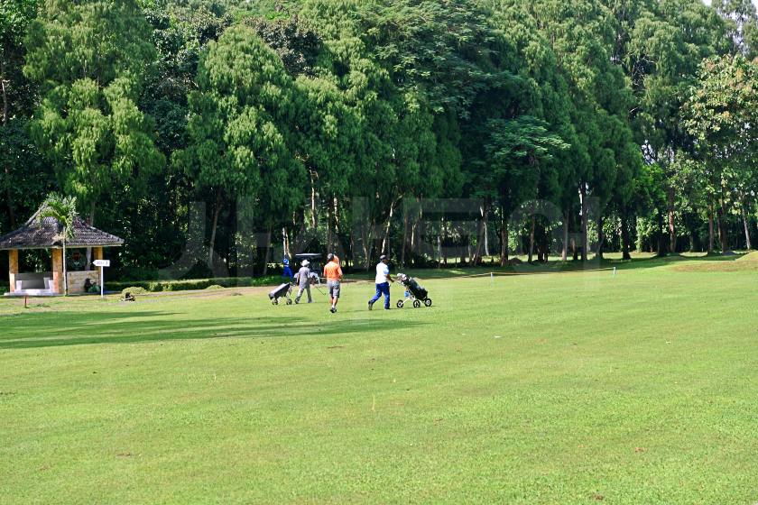 Adisutjipto Golf Club — original course and clubhouse photograph 12