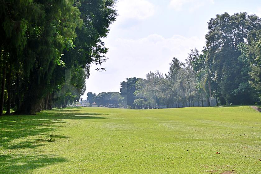 Adisutjipto Golf Club — original course and clubhouse photograph 32
