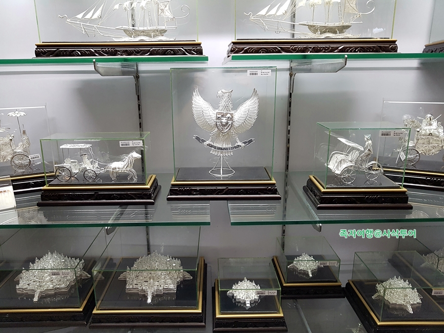 HS Silver & Kotagede Silvercraft — original visitor photograph 12