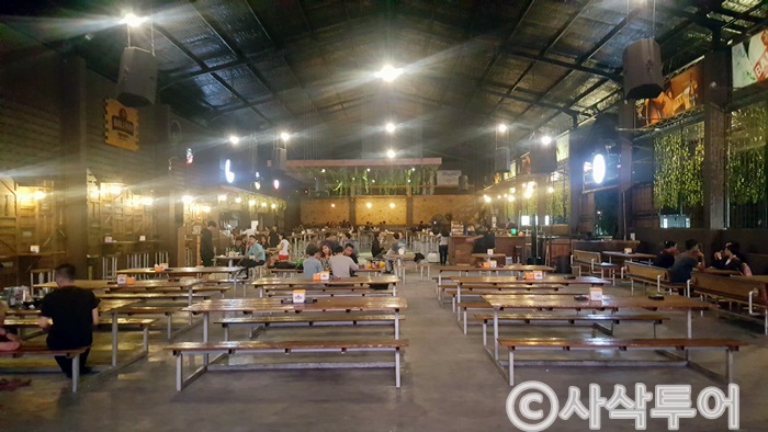 ST. Bier Bar & Kitchen — original visitor photograph 3